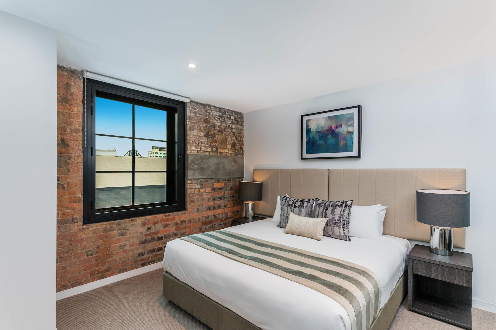 Aparthotel Fv By Peppers Brisbane Exteriér fotografie A bedroom at the hotel