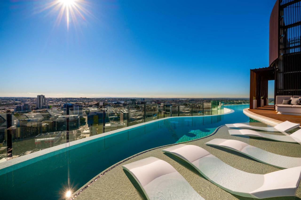 Aparthotel Fv By Peppers Brisbane Exteriér fotografie Skyline pool